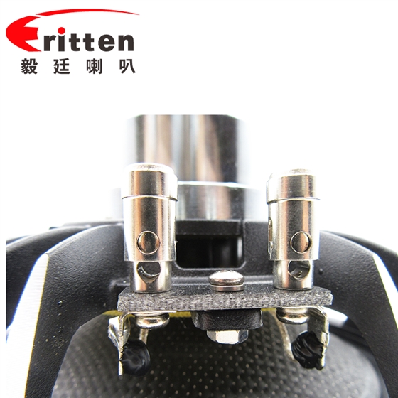 6.5寸碳纖盆/橡膠邊環繞中低音60w汽車音響喇叭 6.5寸碳纖盆/橡膠邊環繞中低音60w汽車音響喇叭